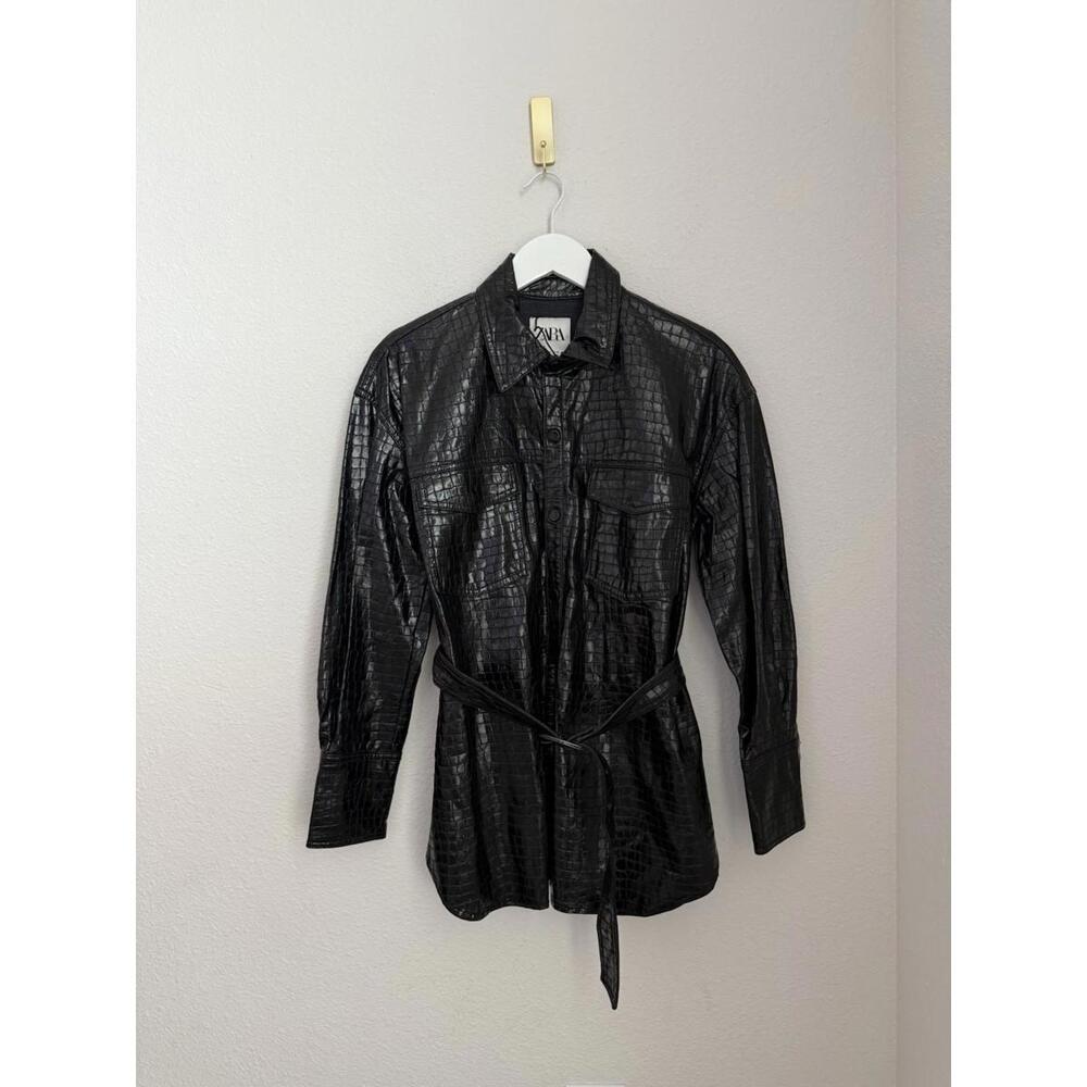 Zara Women’s Sz S Black Faux Crocodile Embossed faCollared Belted Jacket - Picture 2 of 7